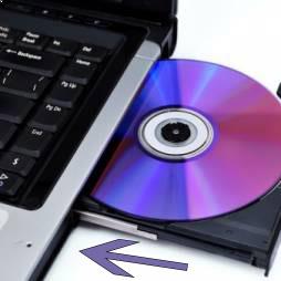 Insertar un DVD virgen en su drive